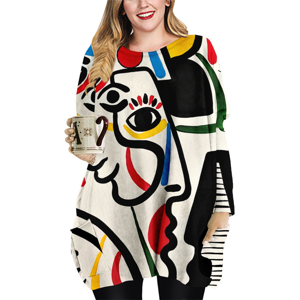 Abstract Face Plus Size Women's Crew Neck Top